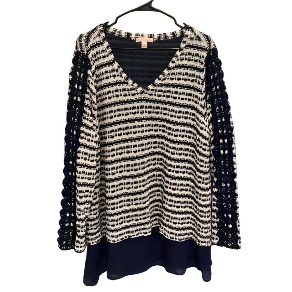 Dress Barn Navy & White Textured Blouse – Women’s 3X